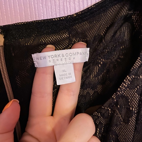 Tan and black lace tank top! - Picture 3 of 4